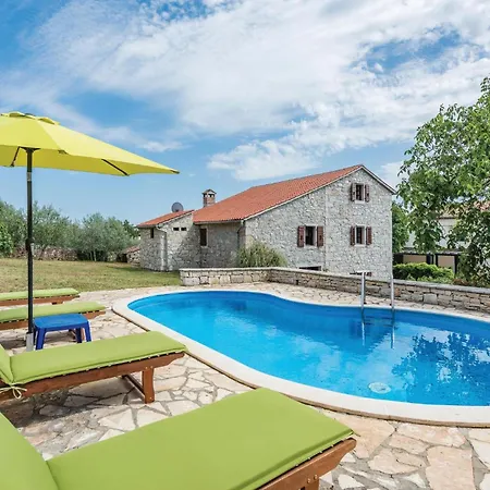 Holiday home Beautiful In With Wifi Markovac