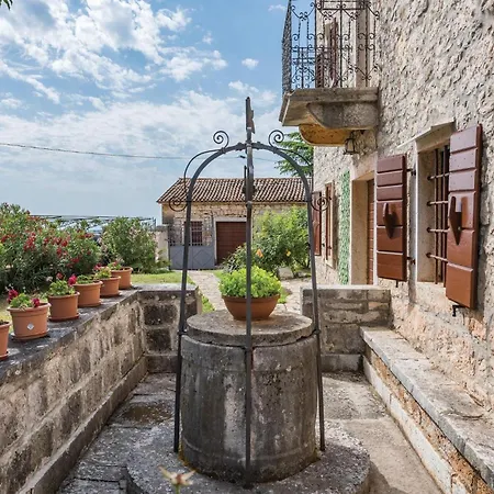 度假居 11 Markovac